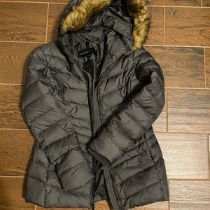 Andrew Marc women’s puffer jacket